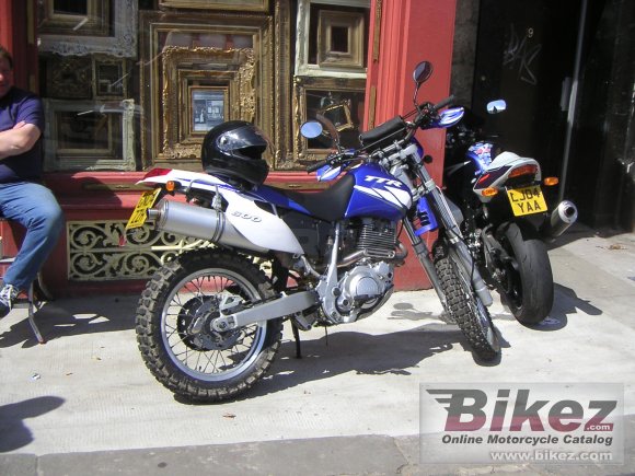 2004 Yamaha TT 600 RE photo